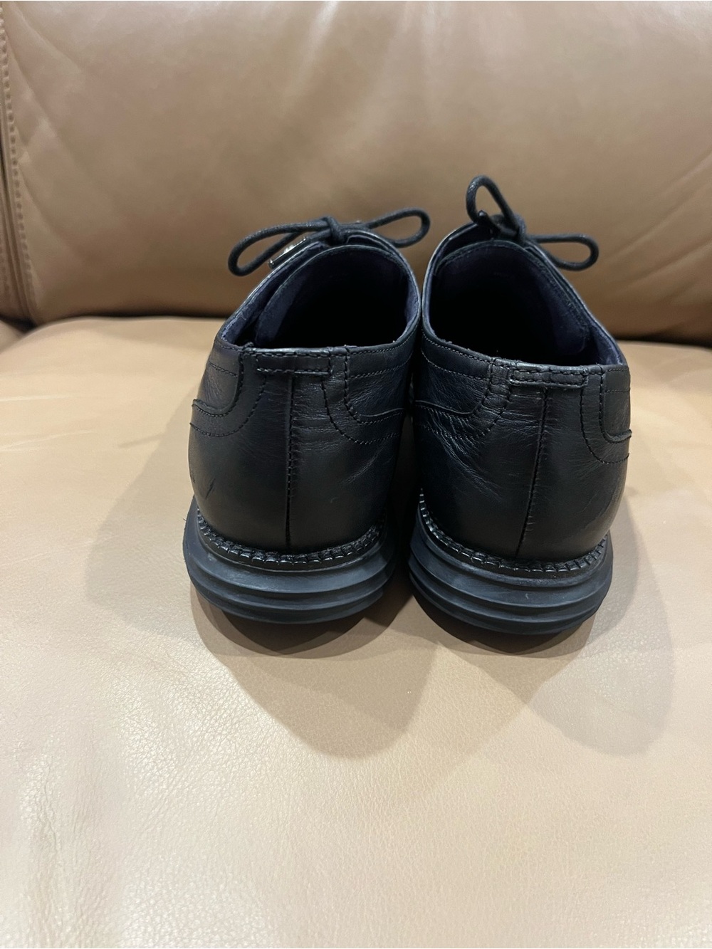 COLE HAAN MEN'S ORIGINAL GRAND WINGTIP OXFORD 9 1/2 - Picture 4 of 7
